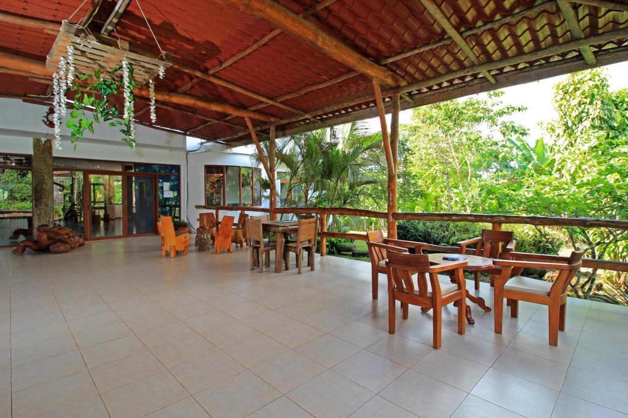 Natura Gardens Galapagos Bellavista  Exteriör bild